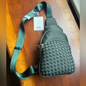 NWT Urban Expressions Women's Woven Sling Olive Hailey